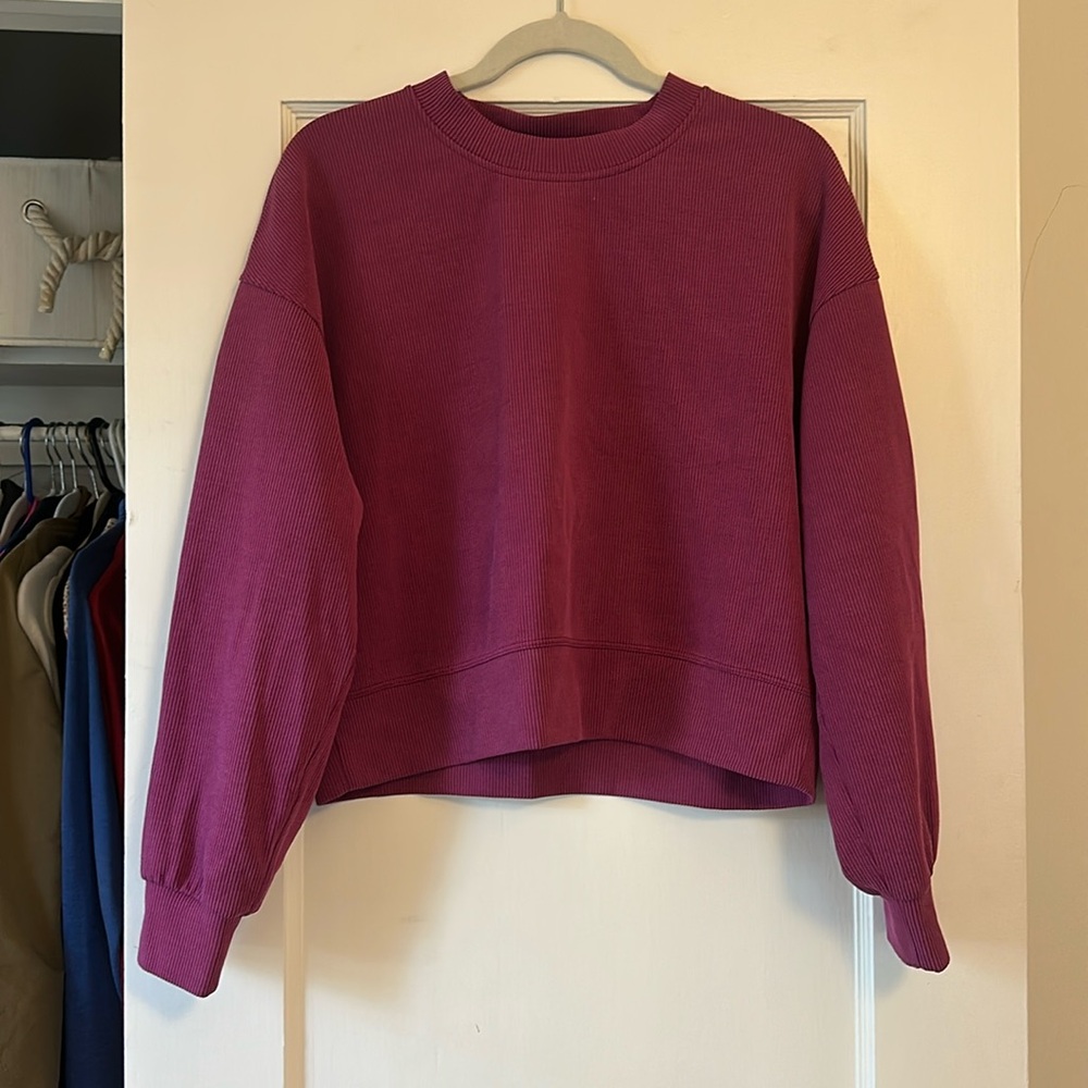Lululemon ribbed crew neck sweatshirt